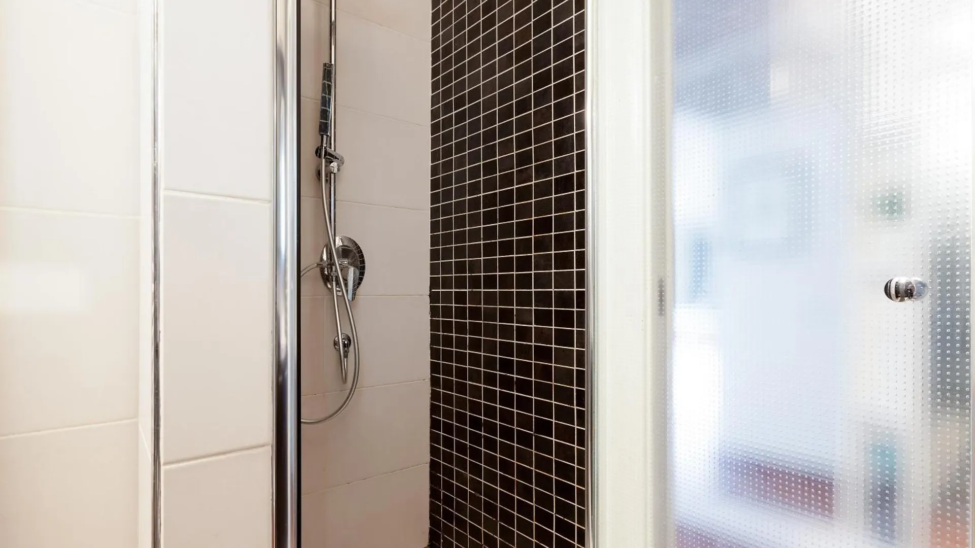 Porta Venezia M1 Cosy Apartment Milaan 0*,